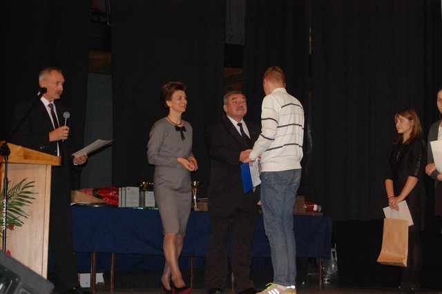 Honorowi bohaterowie (galeria zdjęć)