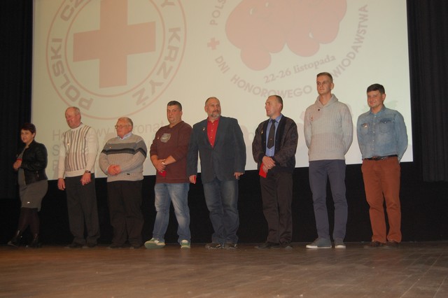 Honorowi bohaterowie (galeria zdjęć)