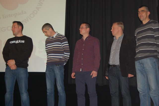 Honorowi bohaterowie (galeria zdjęć)