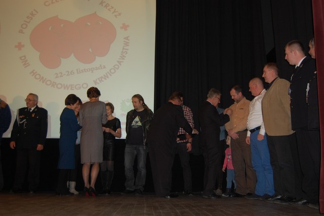 Honorowi bohaterowie (galeria zdjęć)