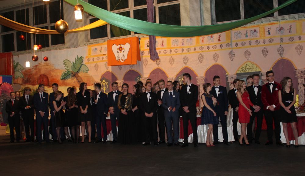 Studniówka w indyjskich klimatach