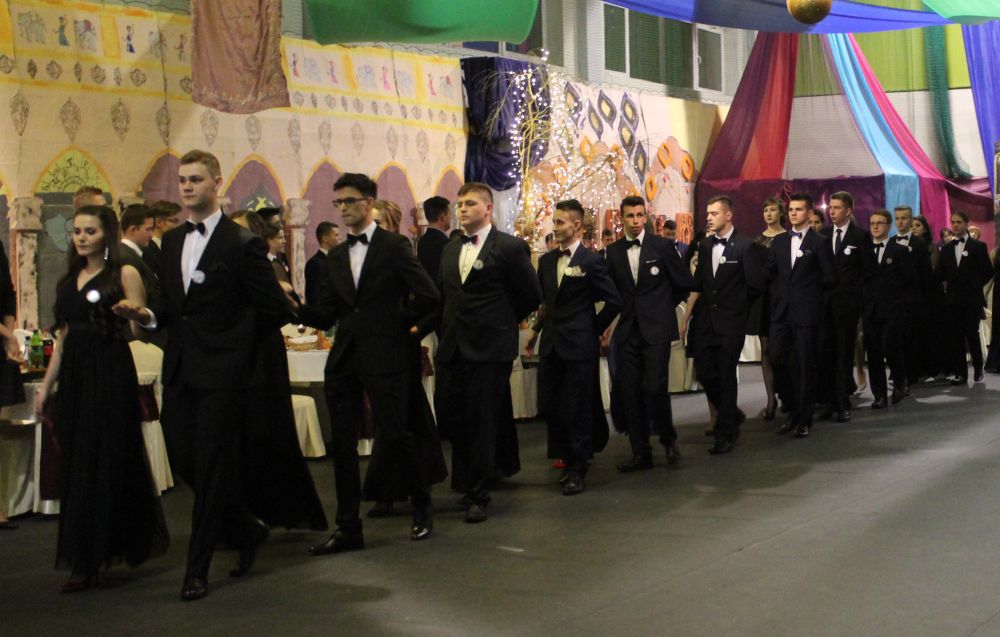 Studniówka w indyjskich klimatach