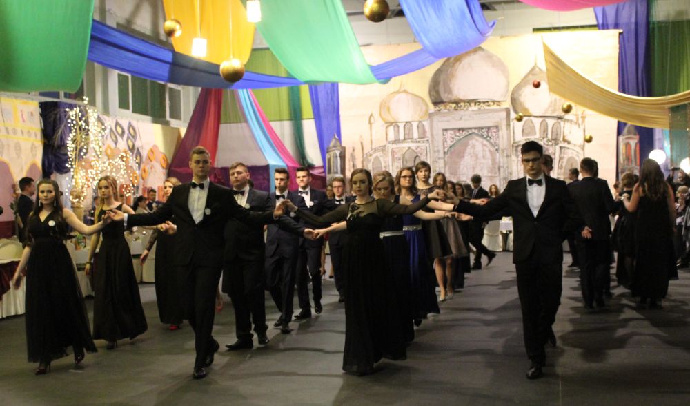 Studniówka w indyjskich klimatach