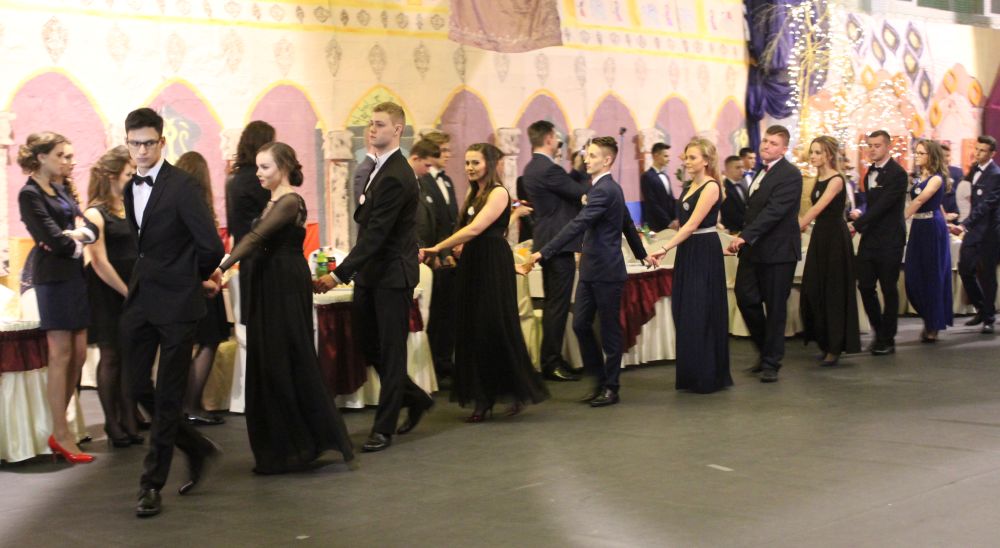 Studniówka w indyjskich klimatach