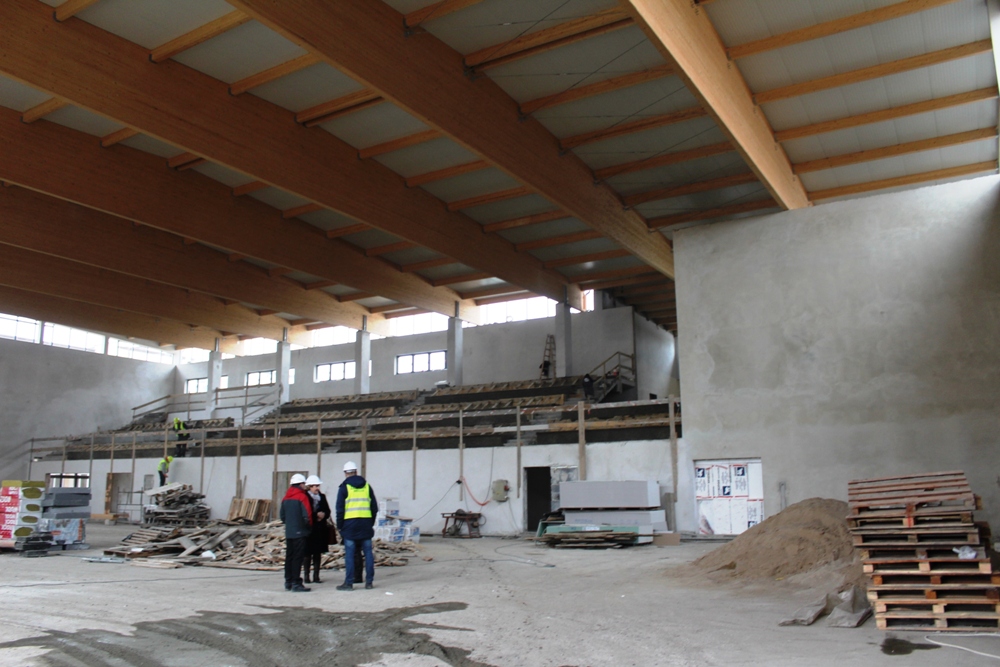 Rośnie hala sportowa. Ogromna?