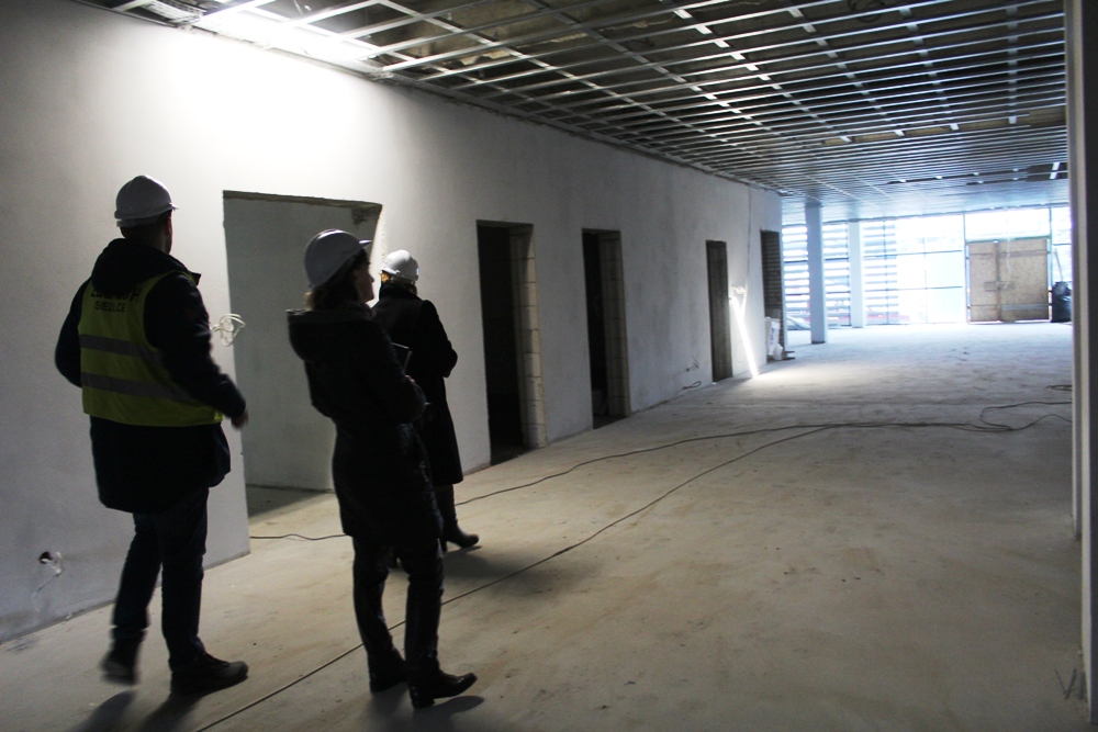 Rośnie hala sportowa. Ogromna?