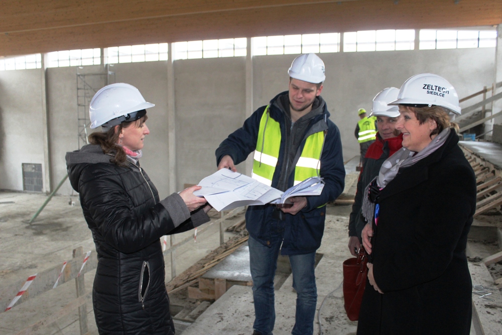 Rośnie hala sportowa. Ogromna?