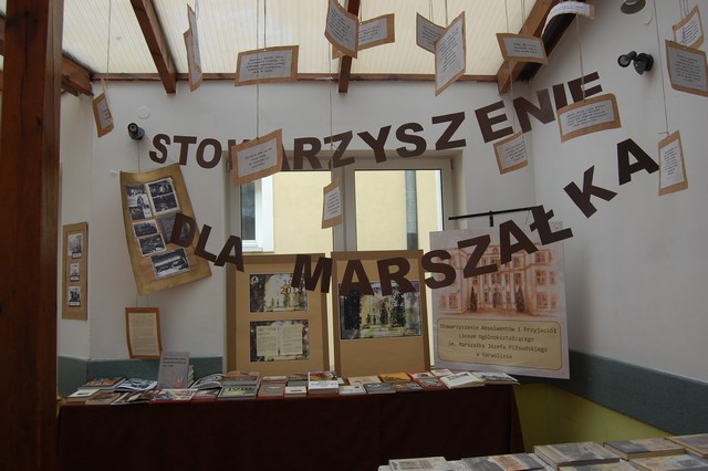 Józefinki w stylu retro (galeria zdjęć)