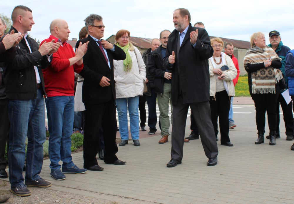 Butlerowie znów w Miedznej