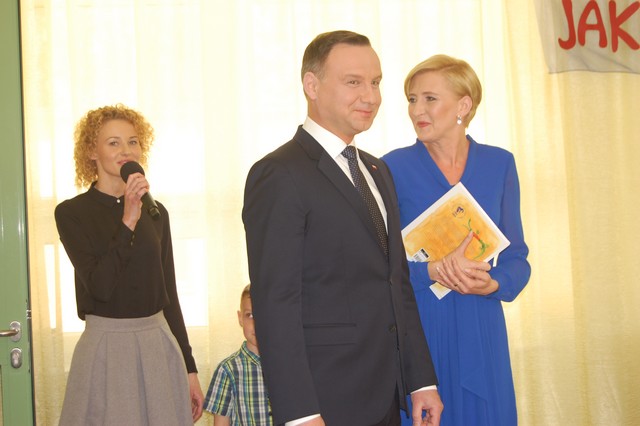 Para prezydencka czytała dzieciom (fotorelacja)