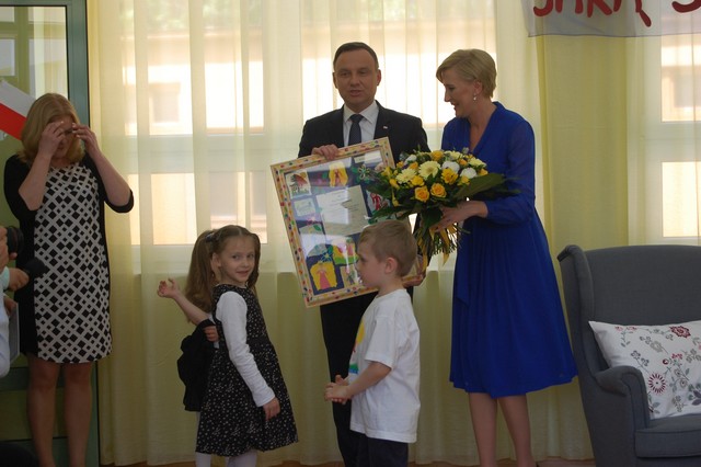 Para prezydencka czytała dzieciom (fotorelacja)