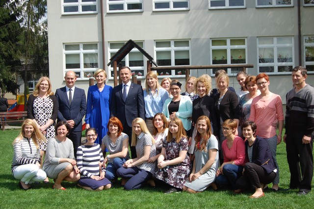 Para prezydencka czytała dzieciom (fotorelacja)