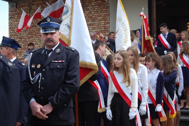 3 Maja uczcili polonezem (fotorelacja)