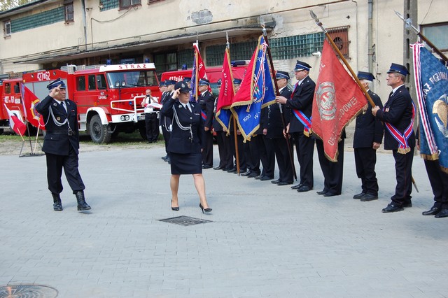 Nowa remiza w prezencie (galeria zdjęć)