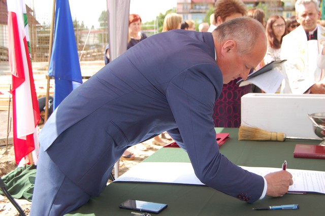 Akt erekcyjny w murach starostwa (fotorelacja)