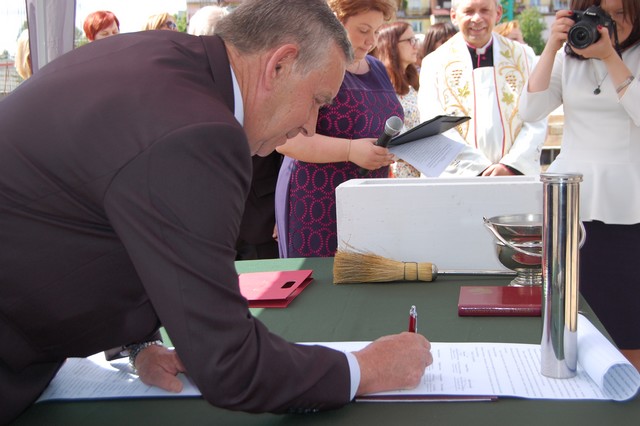 Akt erekcyjny w murach starostwa (fotorelacja)