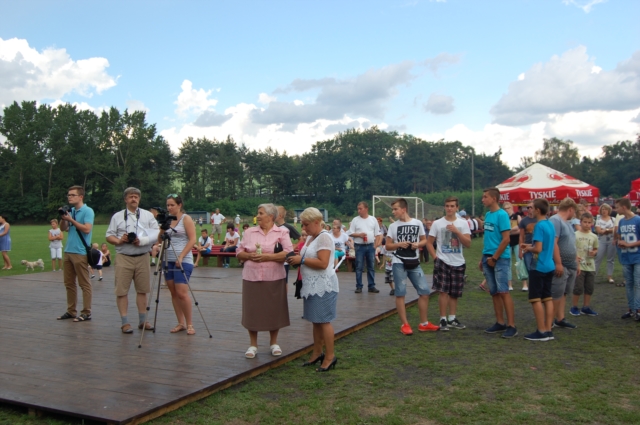 Licytowali dla Kasi Książek