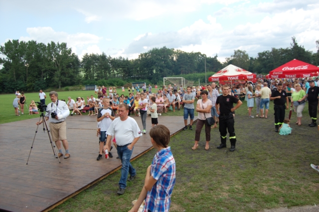 Licytowali dla Kasi Książek