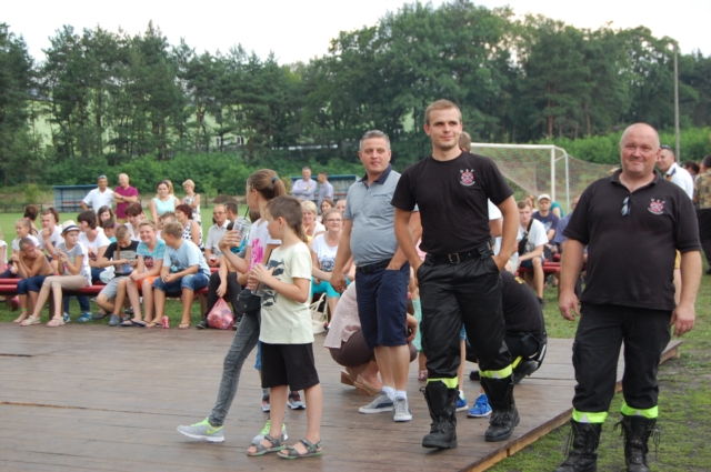 Licytowali dla Kasi Książek