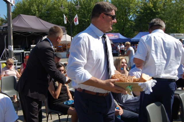 Dziękowali za plony, żegnając lato (fotorelacja)