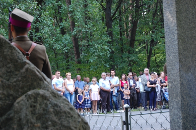 Jak co roku, w lesie unińskim... (galeria zdjęć)