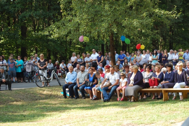Jak co roku, w lesie unińskim... (galeria zdjęć)