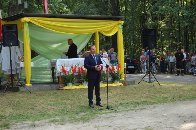 Jak co roku, w lesie unińskim... (galeria zdjęć)