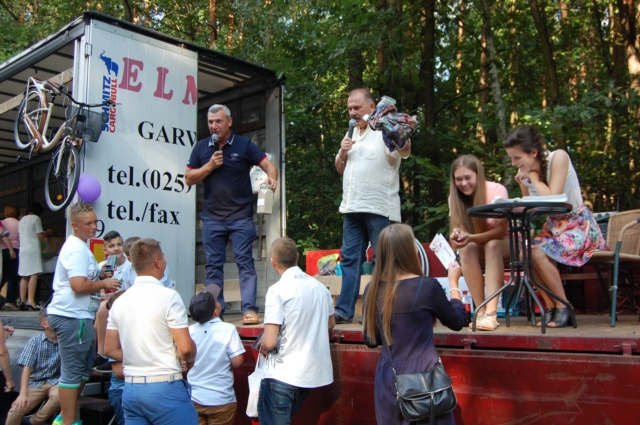 Jak co roku, w lesie unińskim... (galeria zdjęć)
