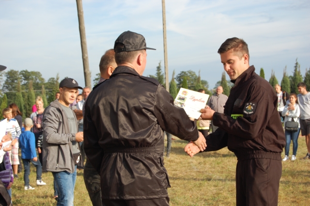 Górą znów Samorządki