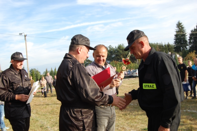 Górą znów Samorządki