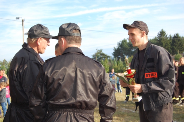 Górą znów Samorządki