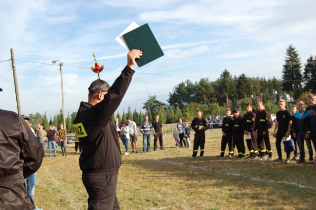 Górą znów Samorządki
