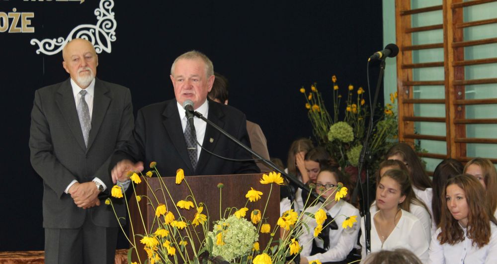 Szkoła w Rozbitym Kamieniu świętowała 100-lecie