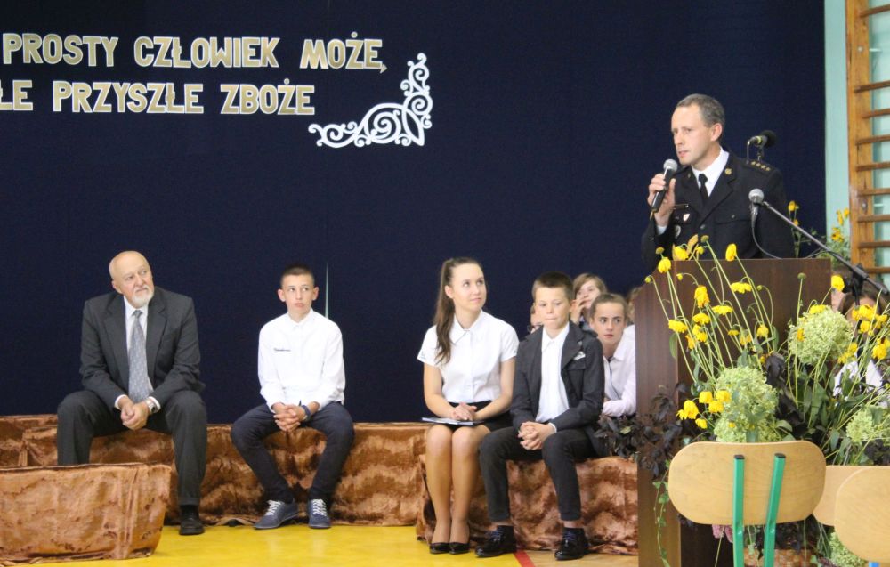 Szkoła w Rozbitym Kamieniu świętowała 100-lecie