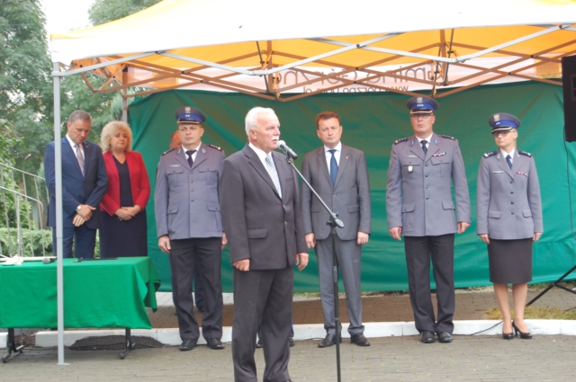 Otwarcie posterunków z ministrem