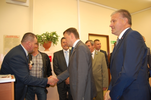 Otwarcie posterunków z ministrem