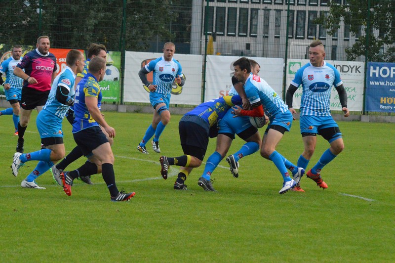 Rugbiści na zwycięskim szlaku