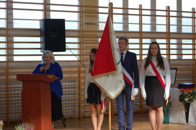Z medalami, nagrodami, certyfikatem? (zdjęcia)
