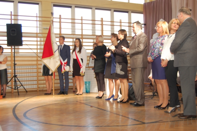 Z medalami, nagrodami, certyfikatem? (zdjęcia)