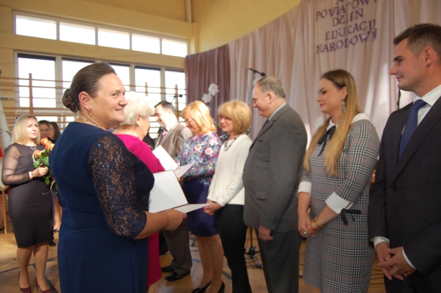 Z medalami, nagrodami, certyfikatem? (zdjęcia)