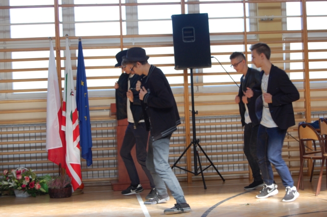 Z medalami, nagrodami, certyfikatem? (zdjęcia)