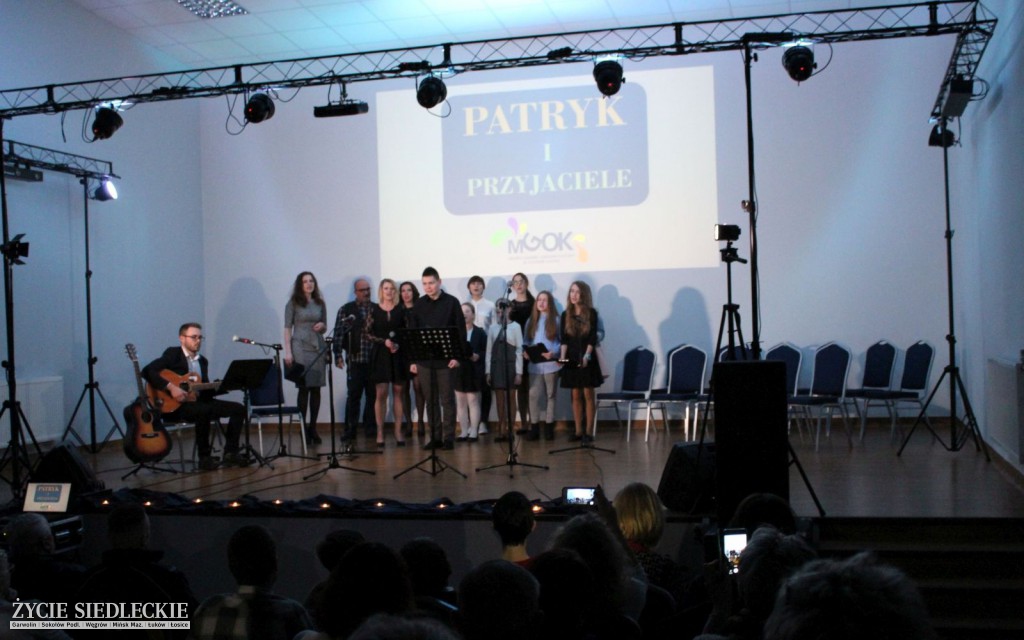 Patryk na scenie podziękował za wsparcie