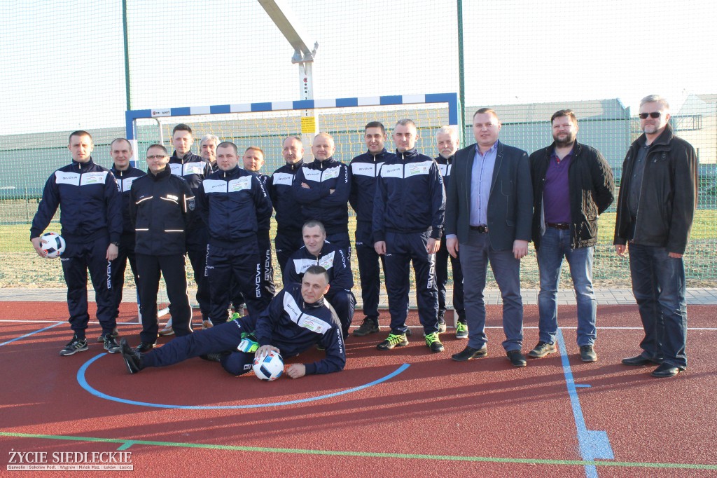Siedleccy policjanci w nowych dresach