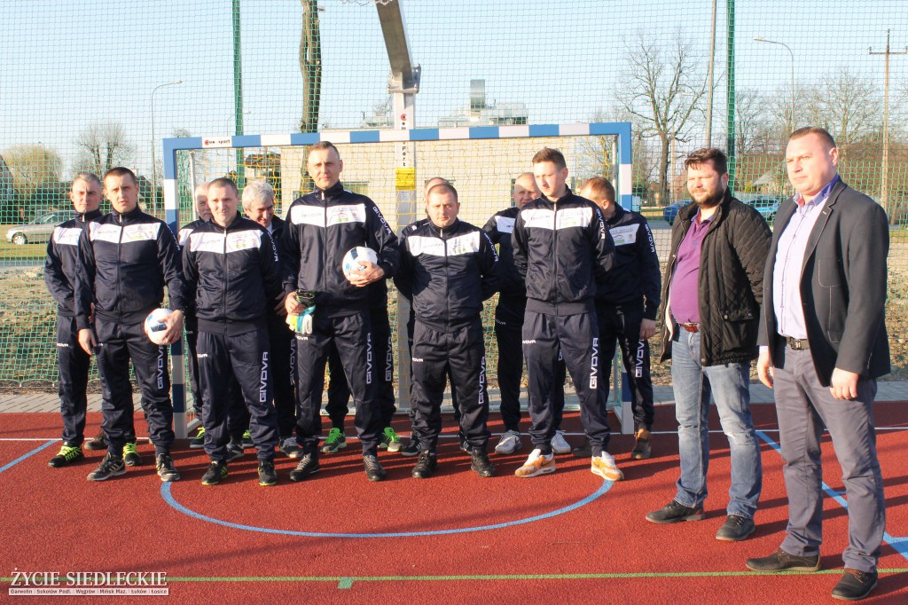 Siedleccy policjanci w nowych dresach