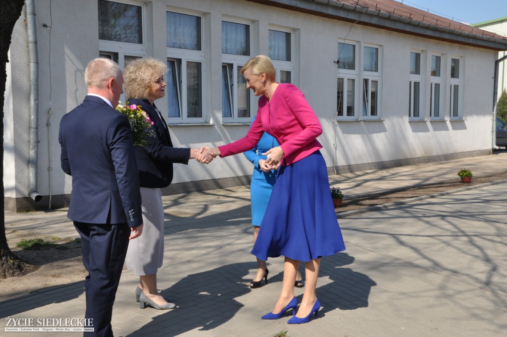 Pierwsza Dama odwiedziła Węgrów
