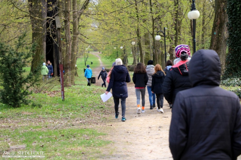 Młodzież z Maciejowic ożywia powiat