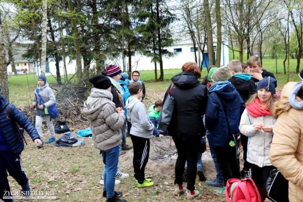 Młodzież z Maciejowic ożywia powiat