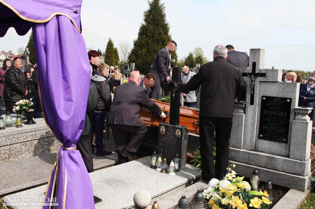 Kilkaset osób pożegnało 18-letnią Kasię