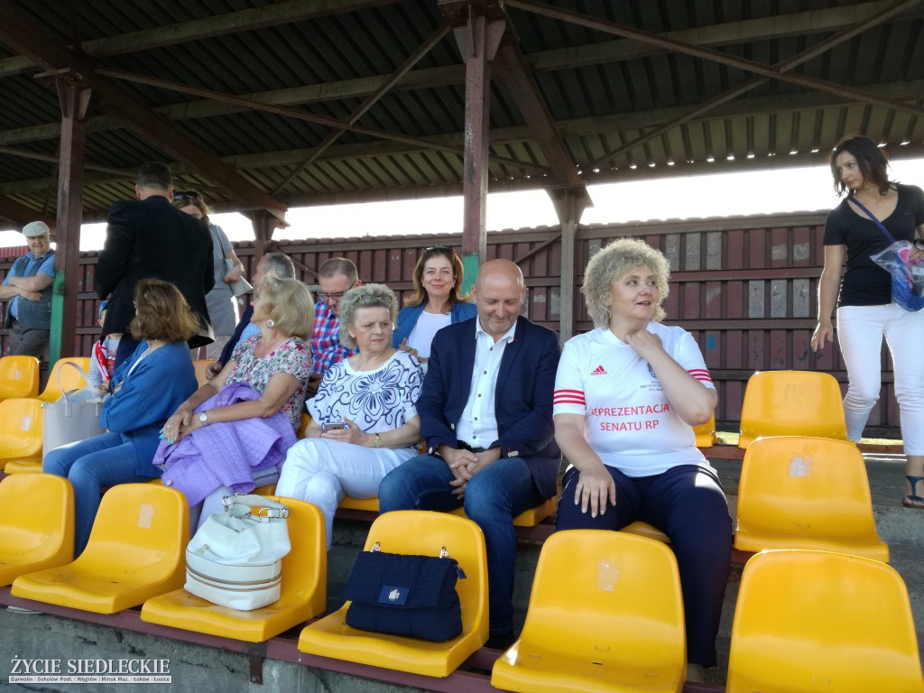 Drużyna Senatu kontra Oldboje Czarni Węgrów!