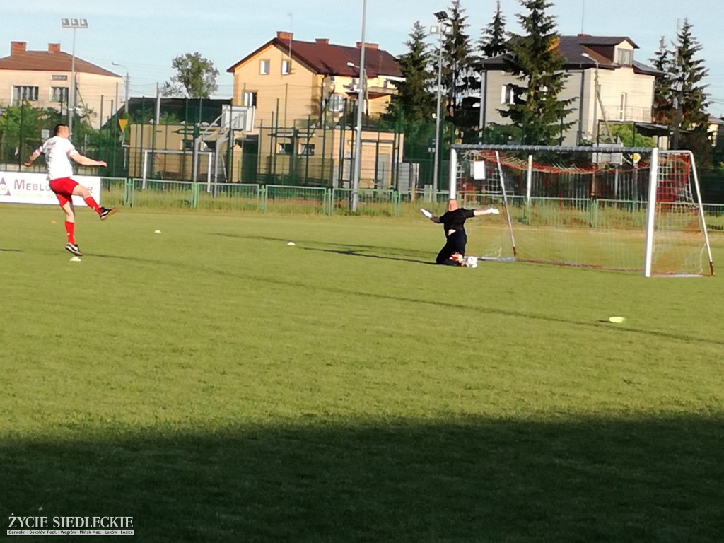 Drużyna Senatu kontra Oldboje Czarni Węgrów!